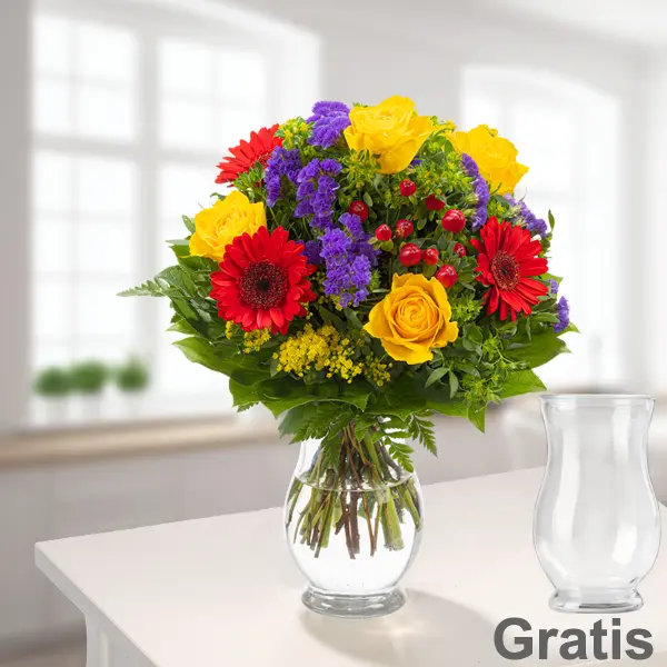 Blütenfee mit Vase